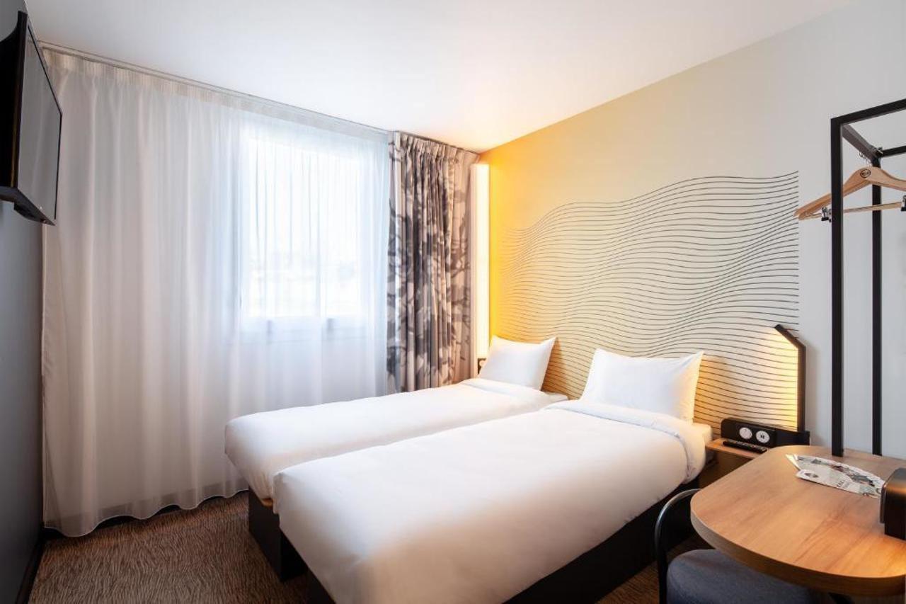 B&B Hotel Paris Meudon Velizy Eksteriør bilde