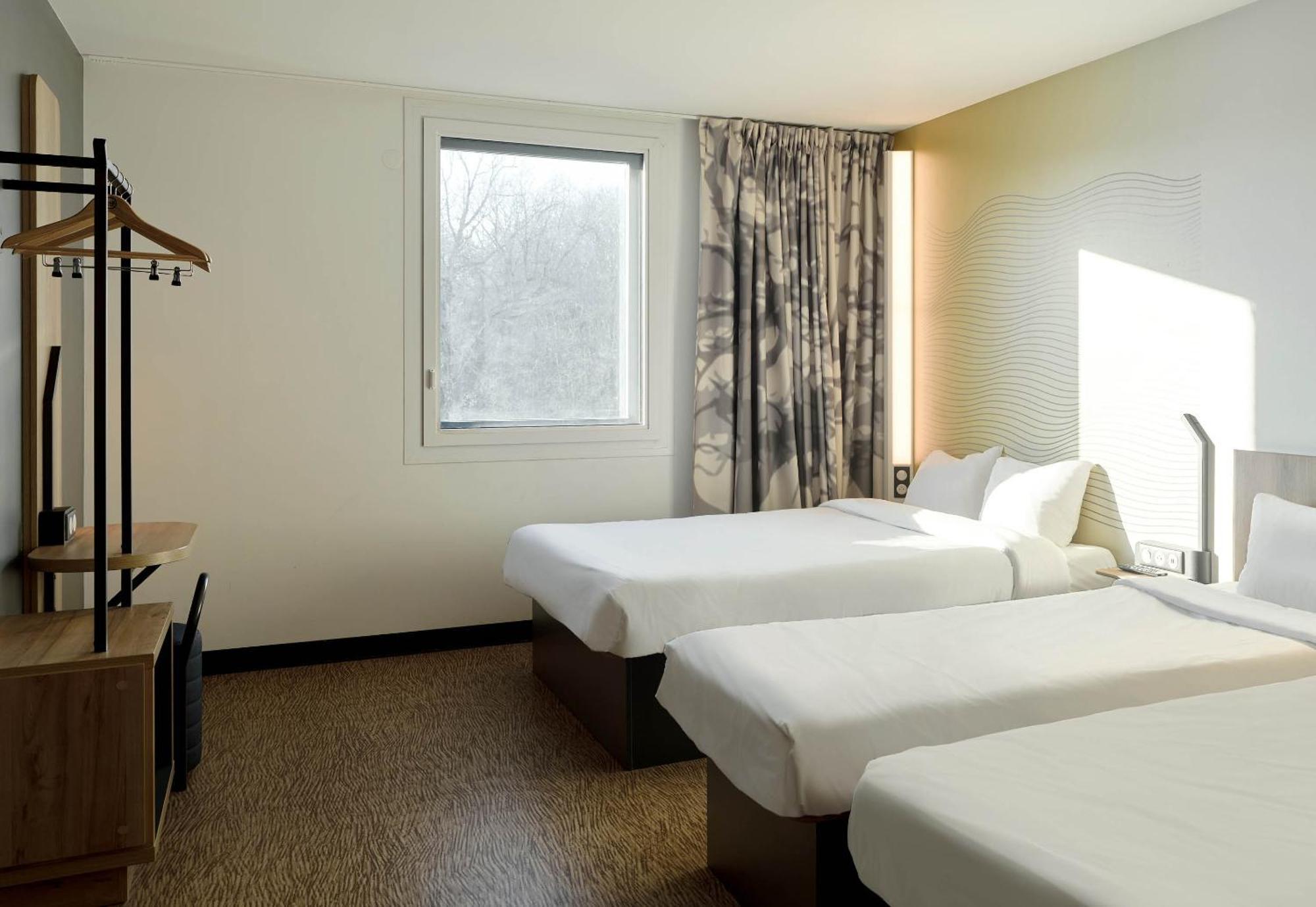 B&B Hotel Paris Meudon Velizy Eksteriør bilde